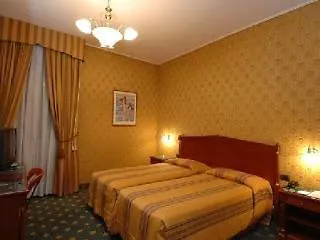 Ξενοδοχείο Grand Plaza